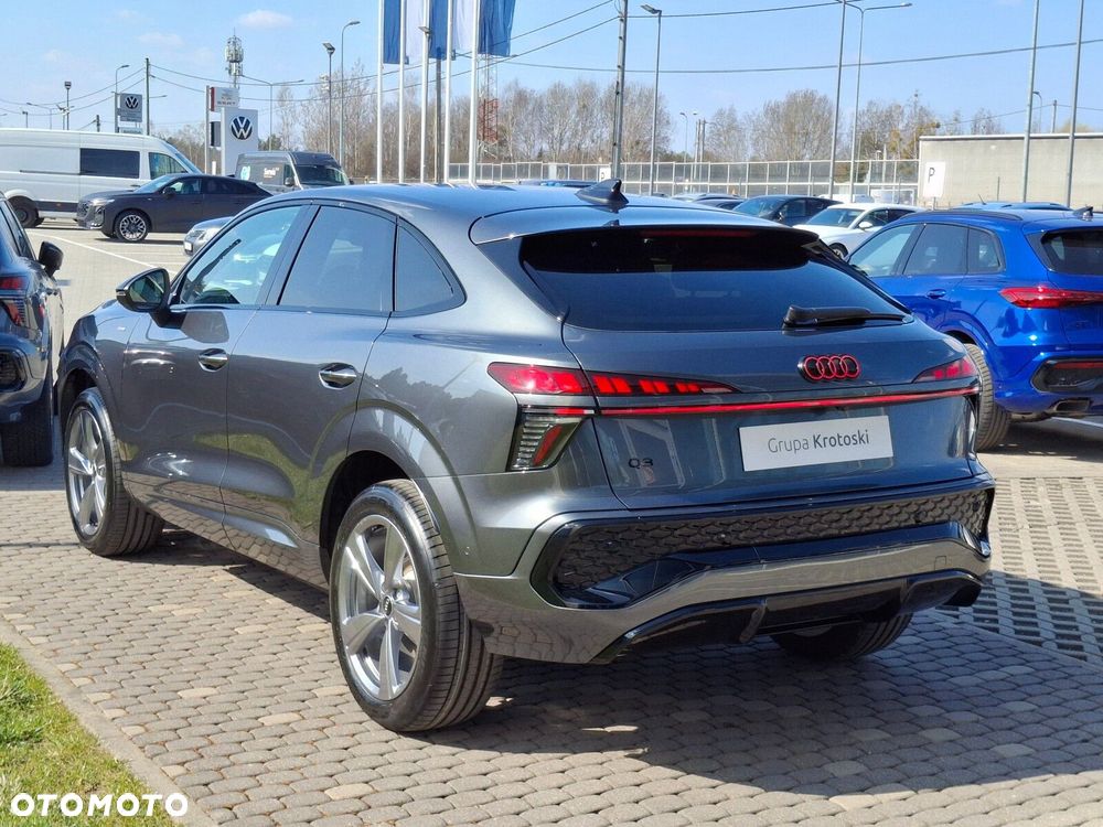 Audi Q3 Sportback - 7