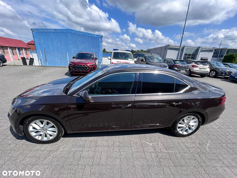 Skoda Superb 1.8 TSI Style DSG - 4