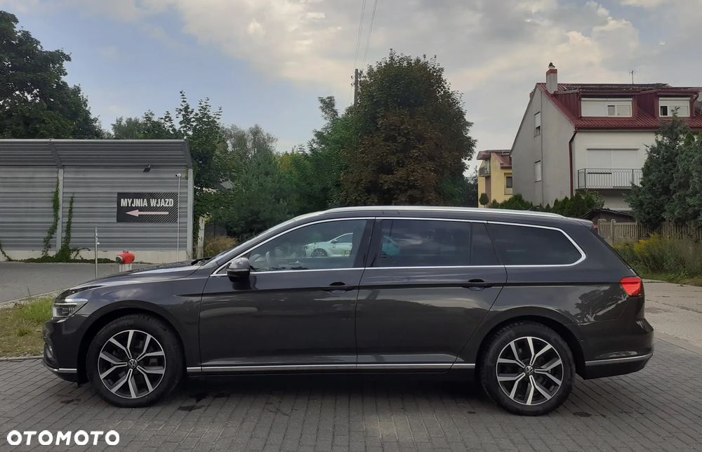 Volkswagen Passat 2.0 TSI Elegance DSG - 2