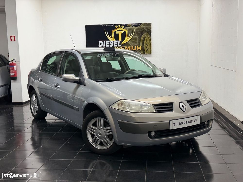 Renault Mégane 1.5 dCi Dynamique Luxe - 2