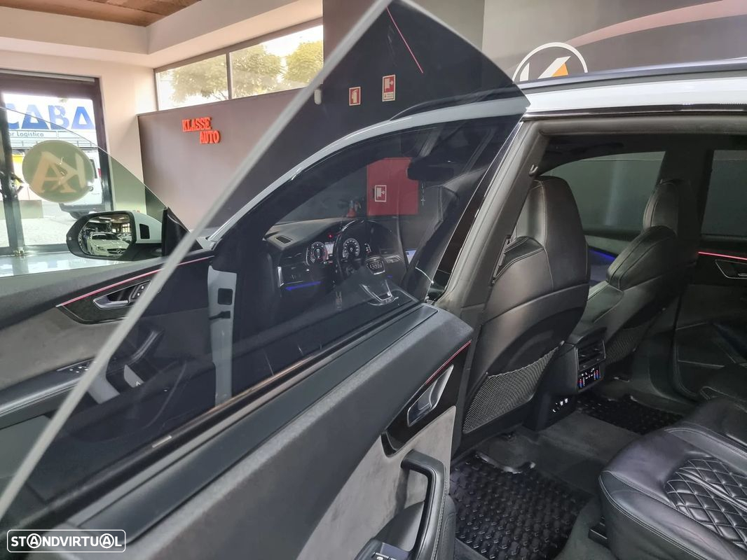 Audi Q8 50 TDI quattro Tiptronic - 16
