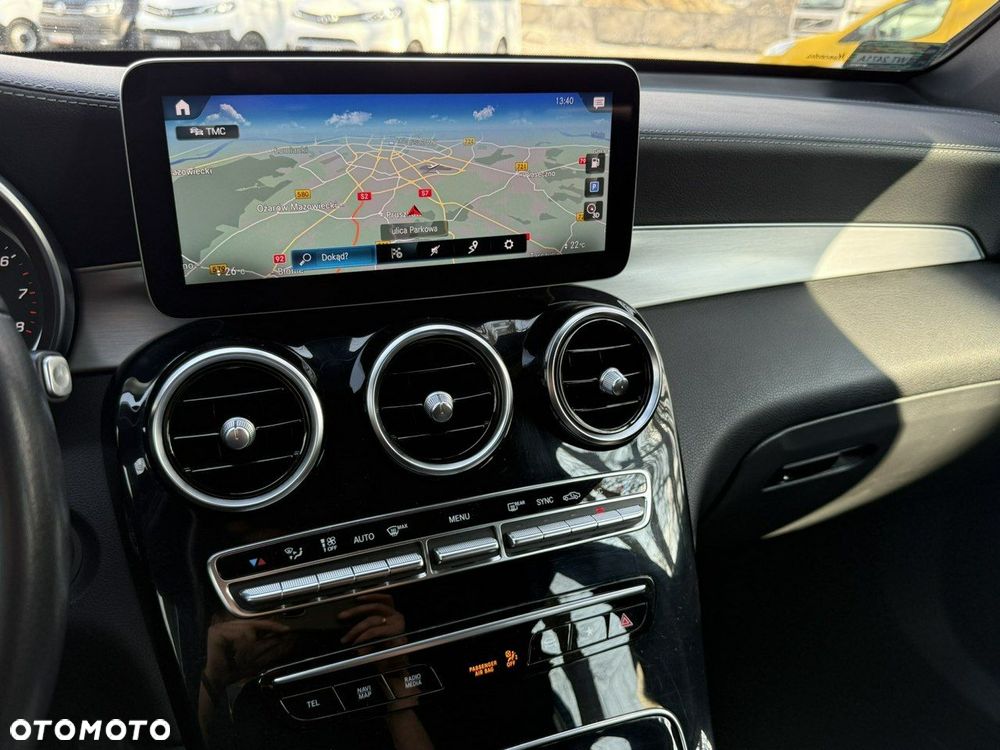 Mercedes-Benz GLC - 22