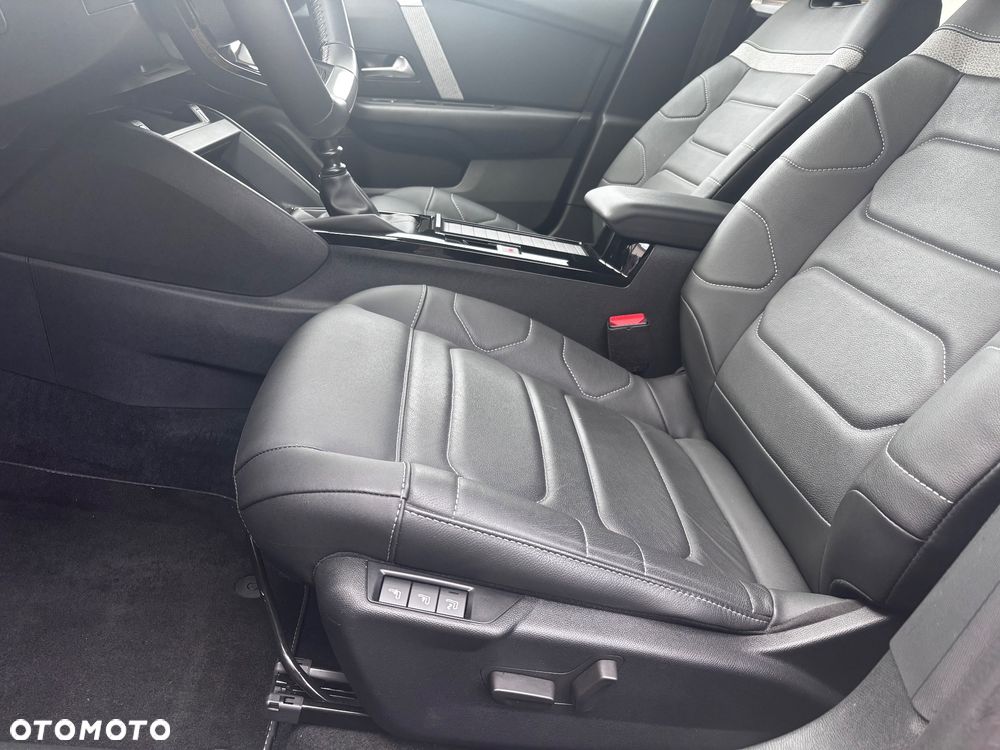 Citroën C4 PureTech 130 Stop&Start MAX - 19
