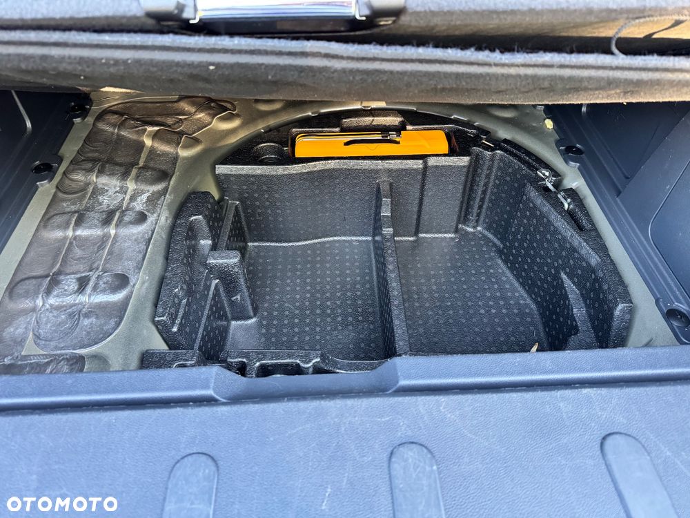 Peugeot 3008 1.6 HDi Style - 19