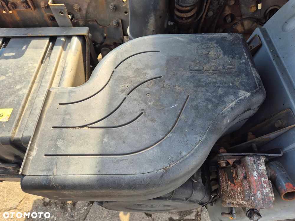 OBUDOWA KOMIN FILTRA POWIETRZA WLOT DOLOT DAF LF EURO 5 APUC094 - 1