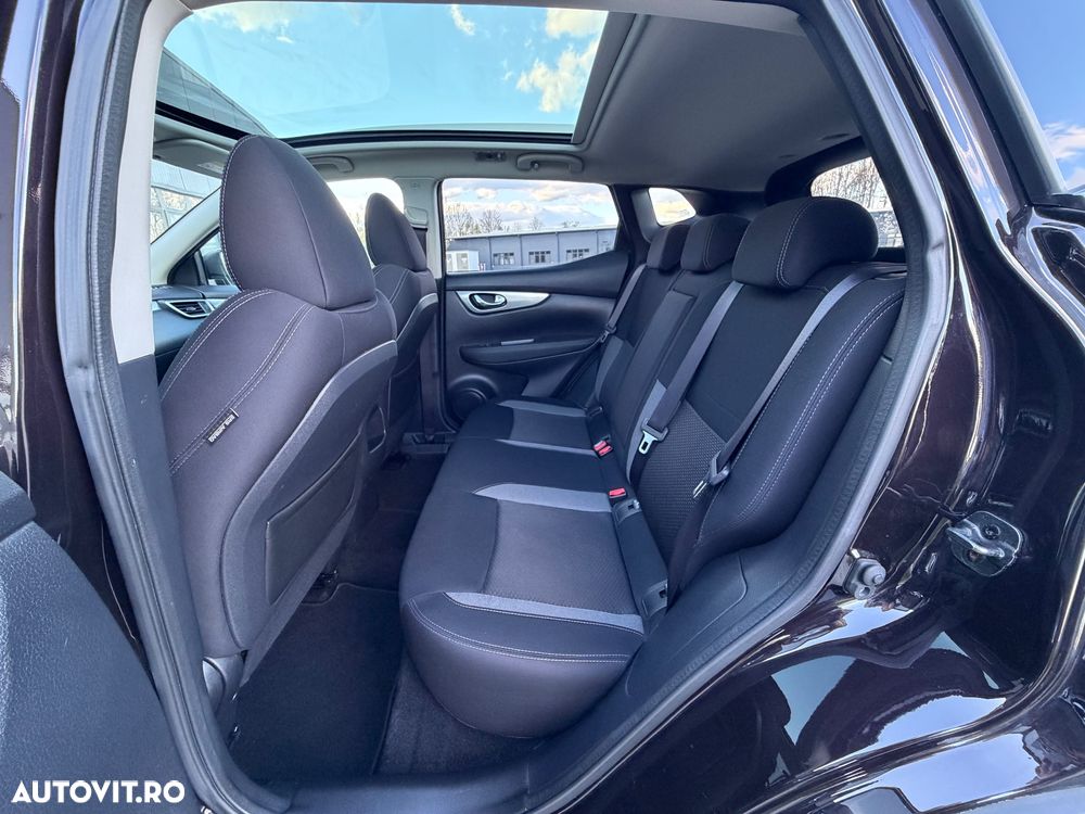 Nissan Qashqai 1.3 DIG-T N-CONNECTA - 7