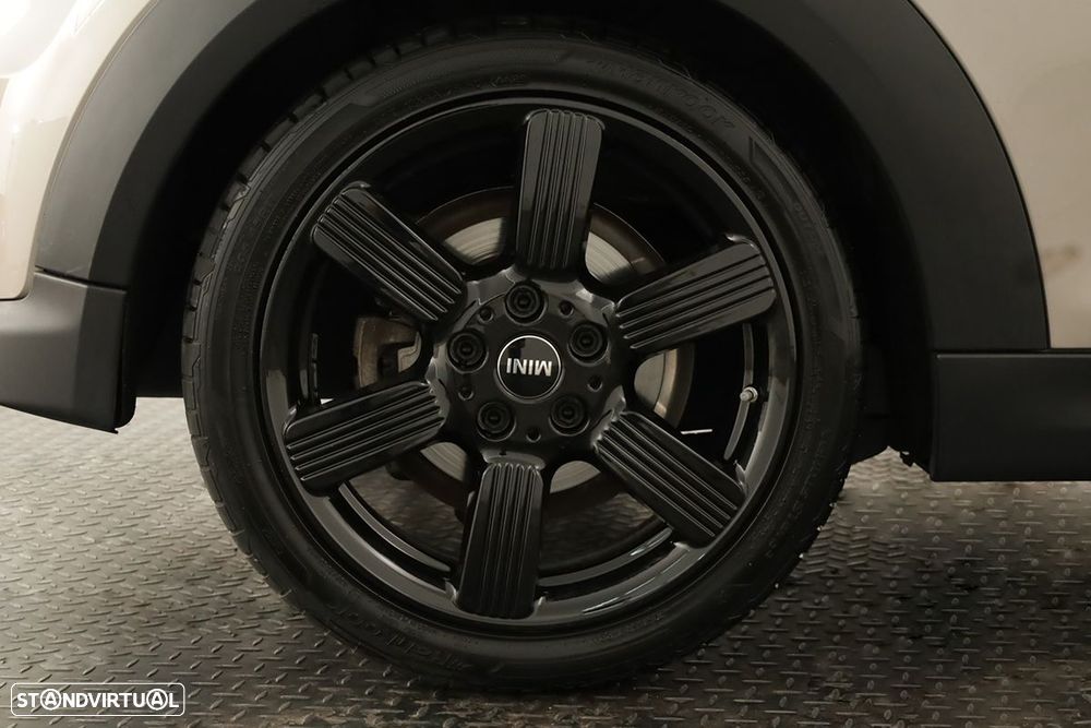 MINI Cabrio - 9