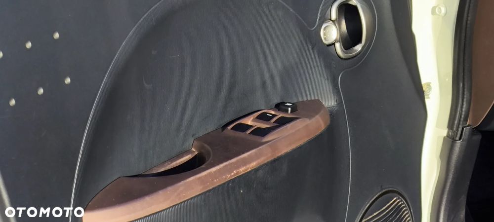 Citroën C-Zero - 31