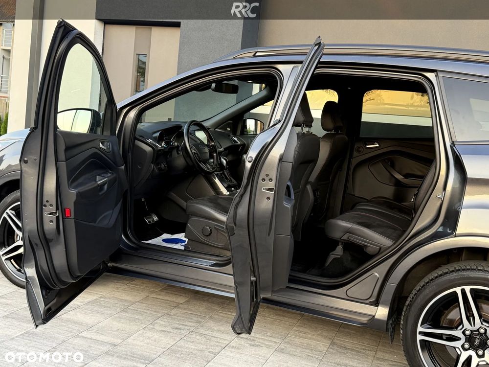 Ford Kuga 2.0 TDCi 4x4 ST-Line - 21
