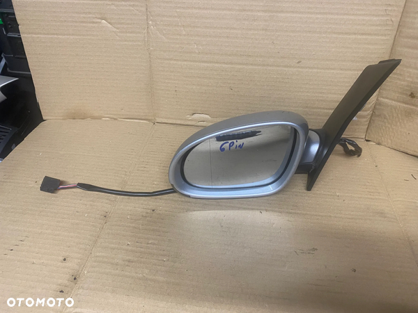 LUSTERKO LEWE 6PIN VOLKSWAGEN GOLF V PLUS 076013