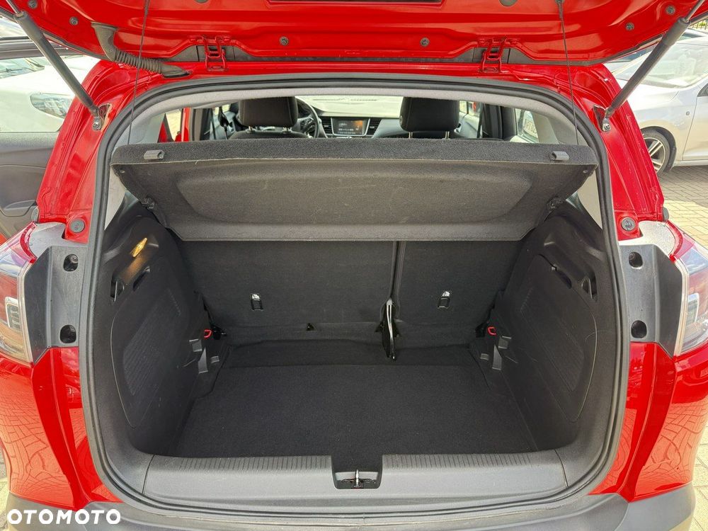 Opel Crossland X - 8