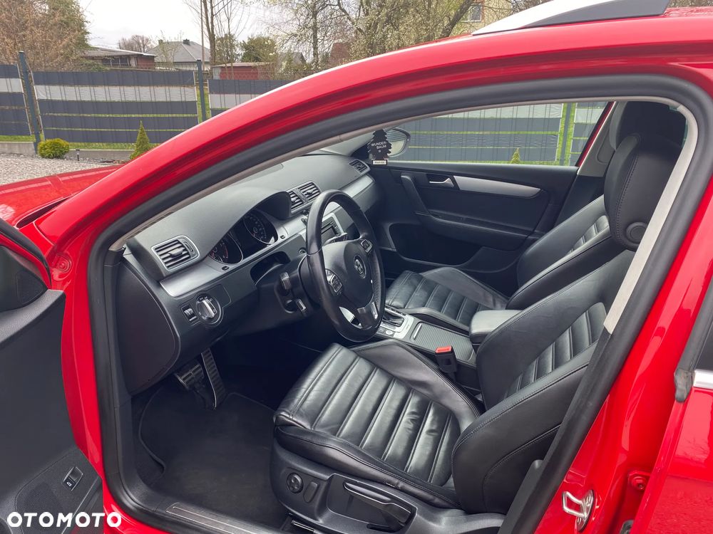 Volkswagen Passat Alltrack 2.0 TDI 4Motion DSG BlueMotion Tec - 19