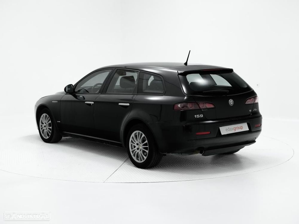 Alfa Romeo 159 Sportwagon 1.9 JTDm 8V Progression - 4