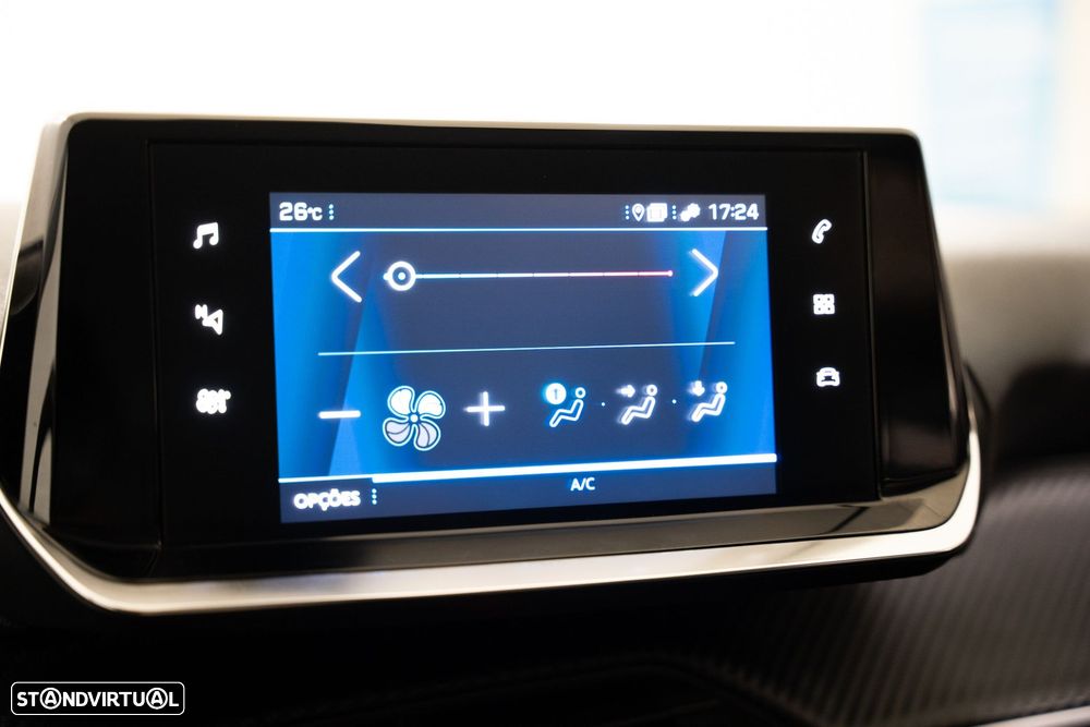 Peugeot 2008 1.2 PureTech Active - 13