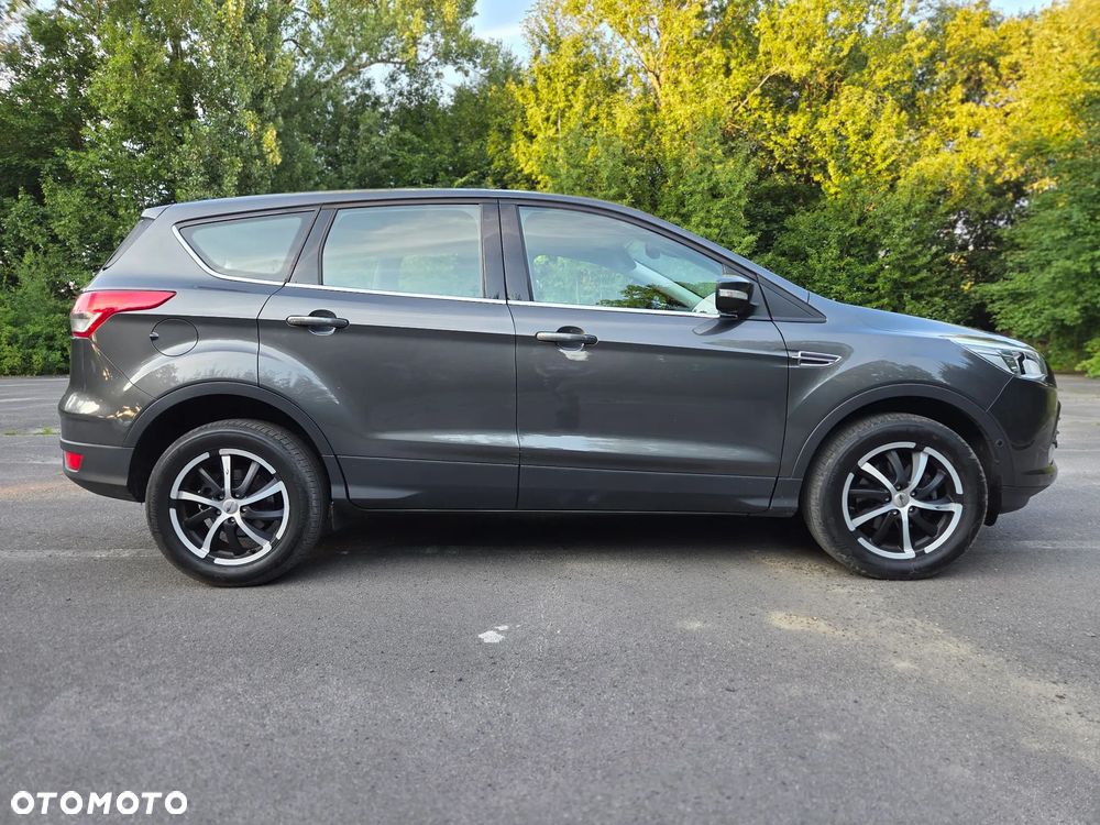 Ford Kuga - 3