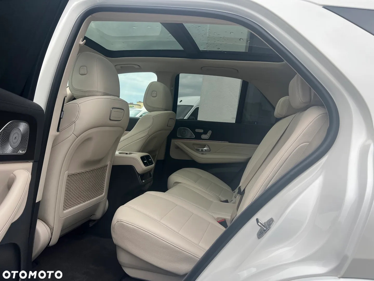 Mercedes-Benz GLE 300 d 4-Matic - 17