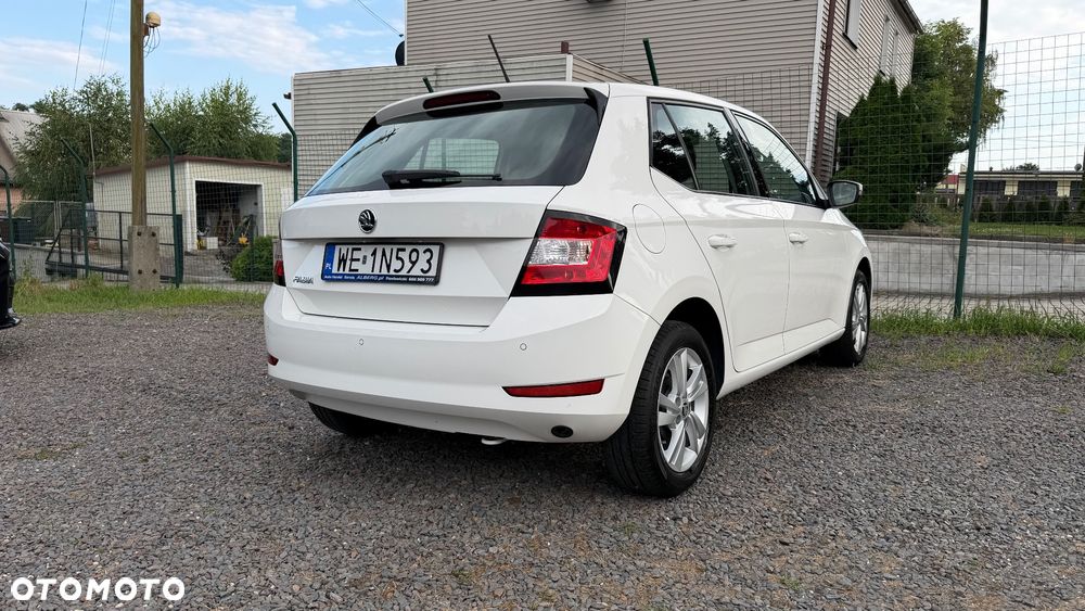 Skoda Fabia 1.0 Ambition - 17