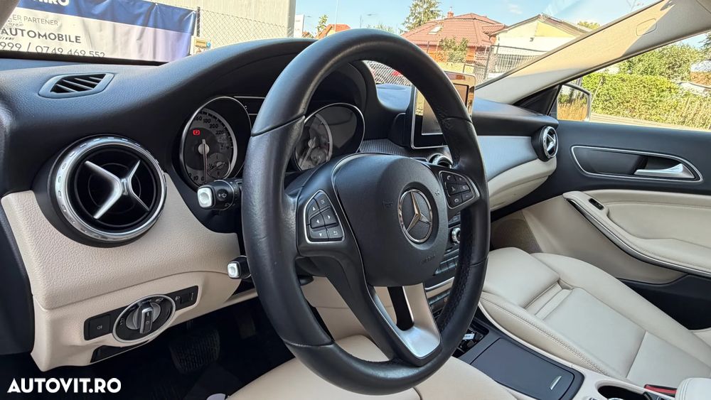 Mercedes-Benz GLA 200 d Aut. - 9