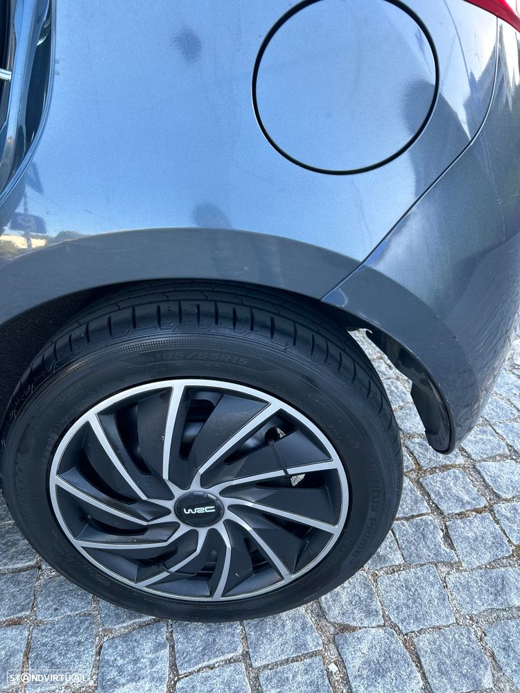 Mazda 2 1.4 MZ-CD Sport - 32