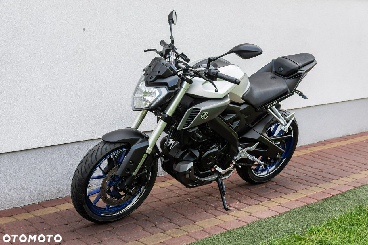 Yamaha MT - 6