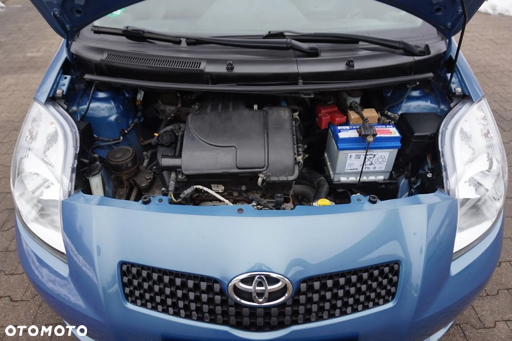 Toyota Yaris - 6