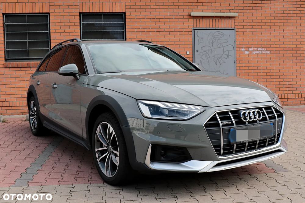 Audi A4 Allroad 2.0 TDI Quattro S tronic - 4