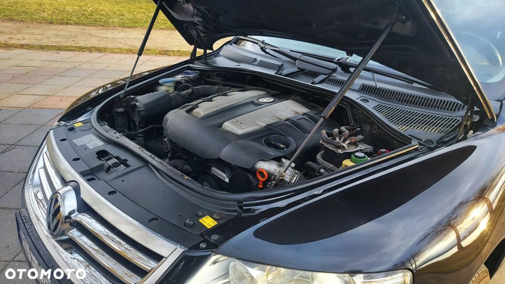 Volkswagen Touareg 3.0 V6 TDI DPF Automatik Exclusive Edition - 25