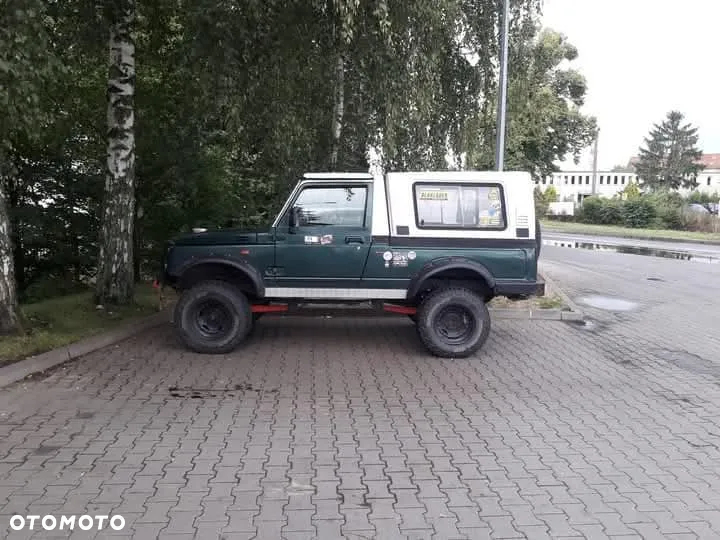 Suzuki Samurai