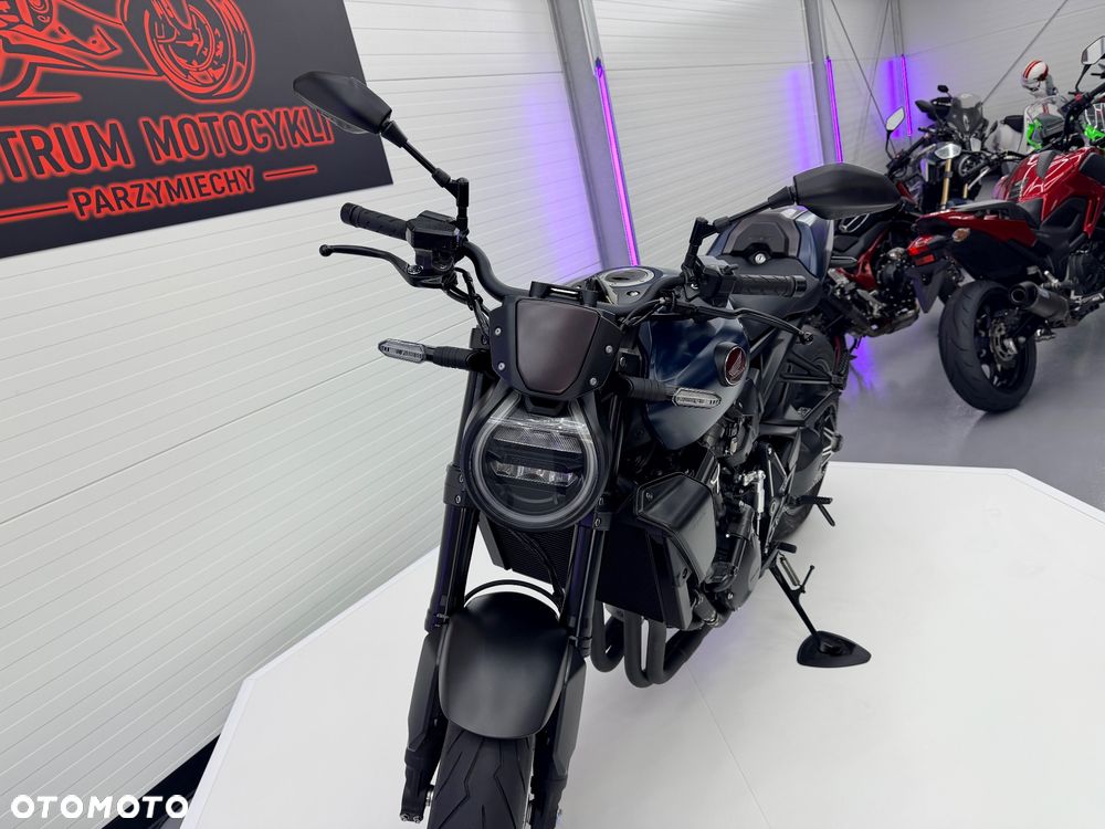Honda CB - 21