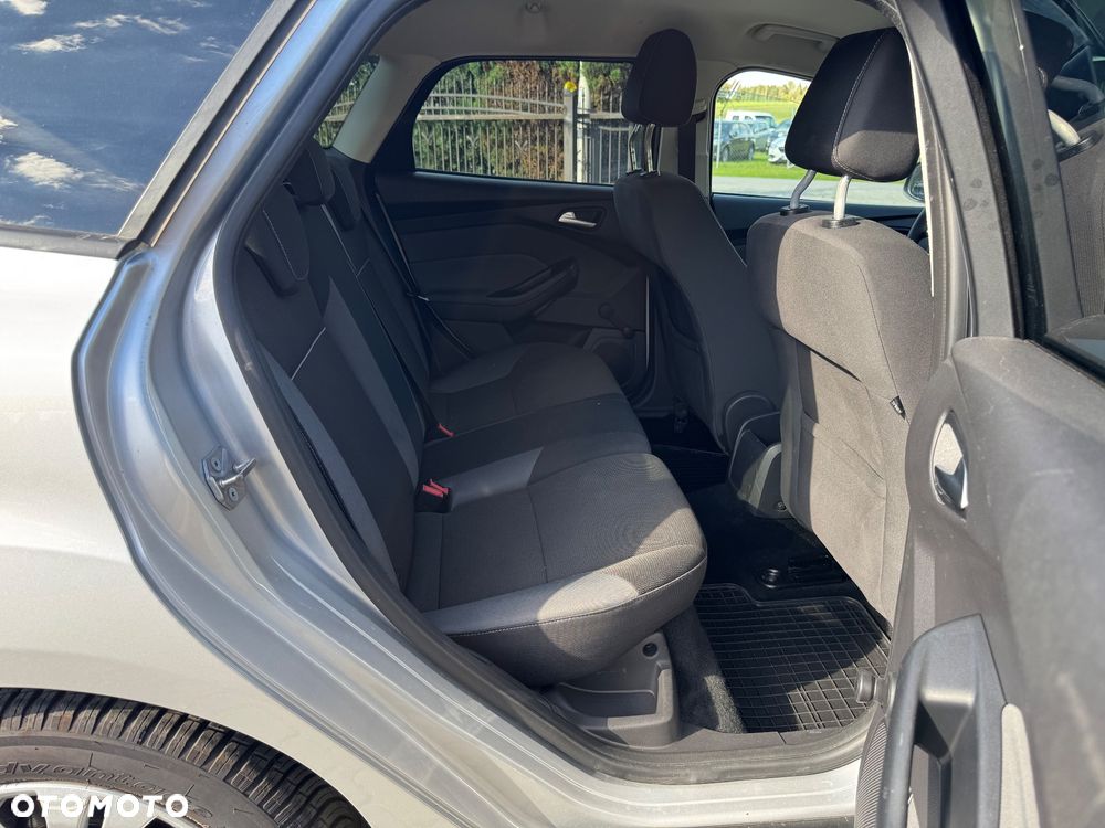 Ford Focus - 14