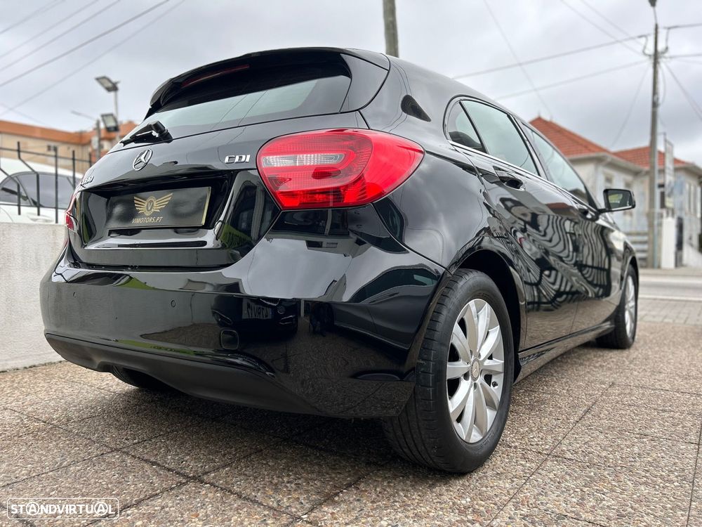 Mercedes-Benz A 180 - 6