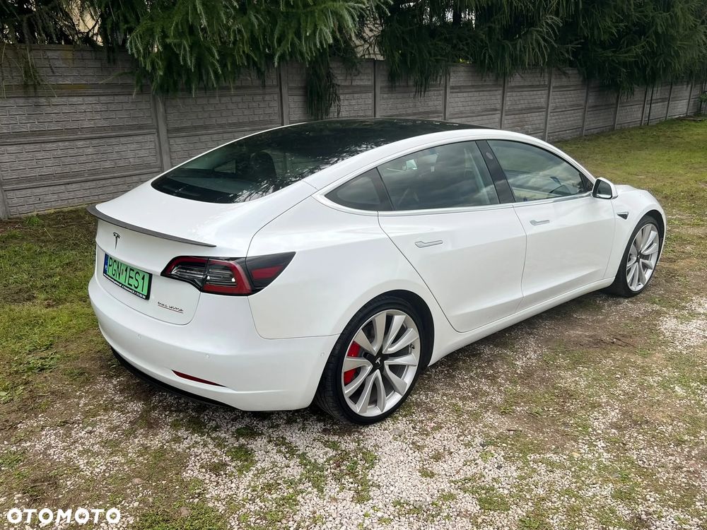 Tesla Model 3 Performance AWD - 38