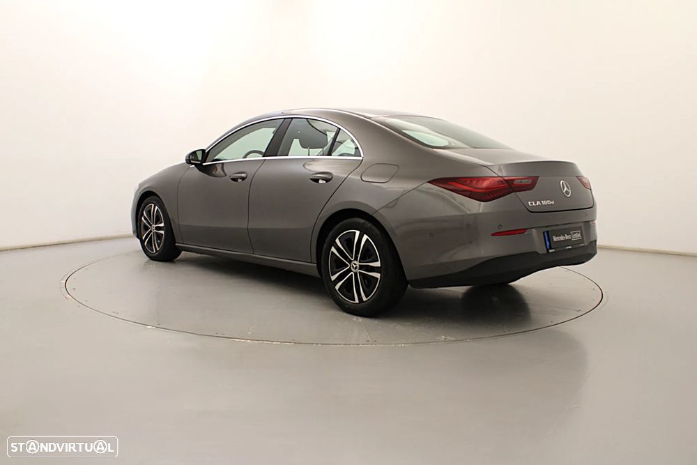 Mercedes-Benz CLA 180 - 10