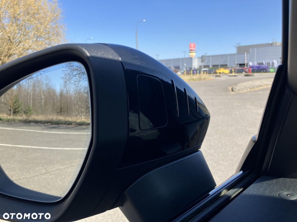 Audi Q3 Sportback - 23