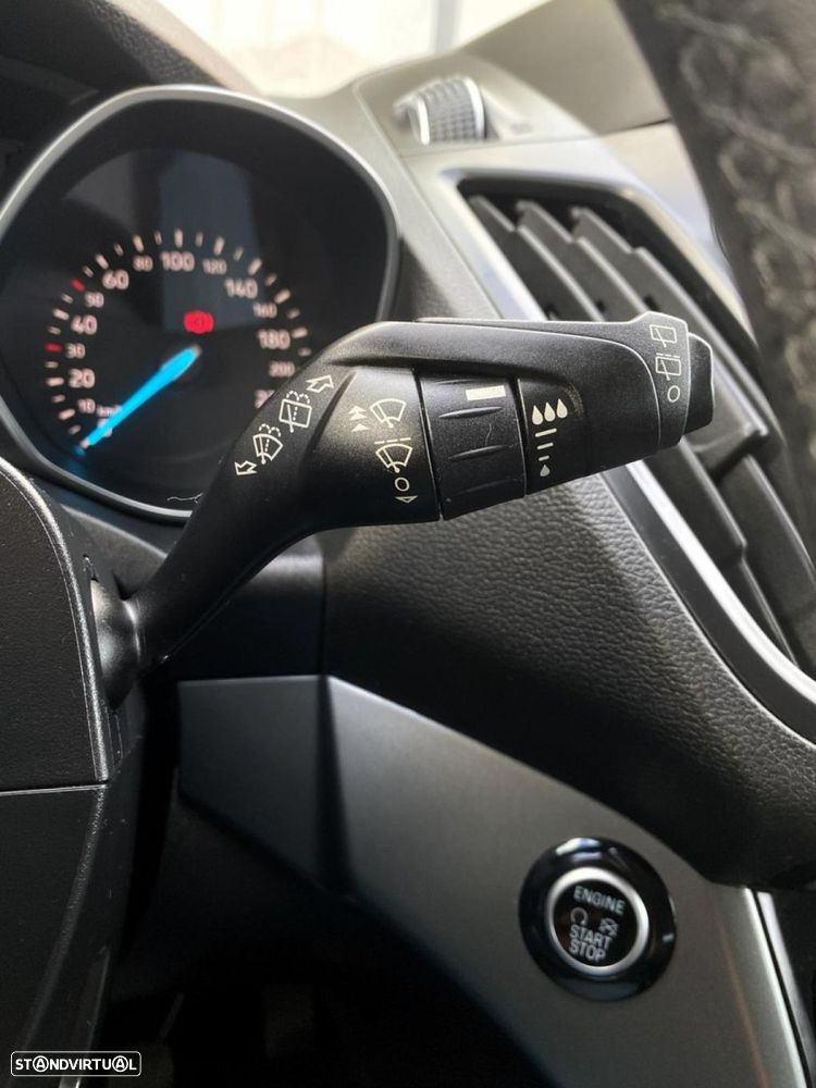 Ford Kuga 1.5 TDCi Titanium - 12