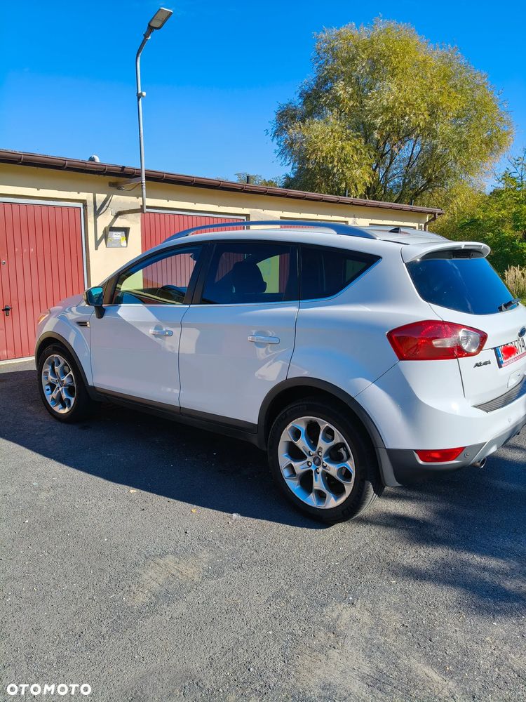 Ford Kuga - 2