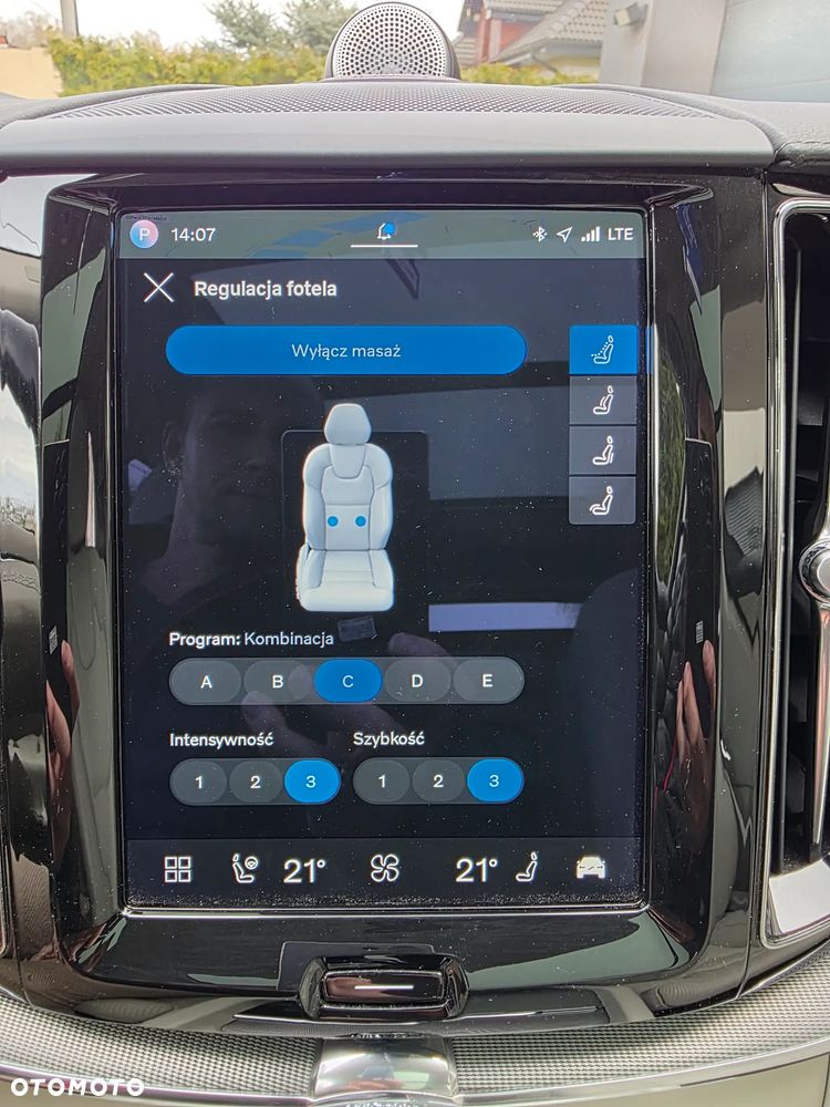 Volvo XC 60 T8 Plug-In Hybrid AWD Ultimate Bright - 33