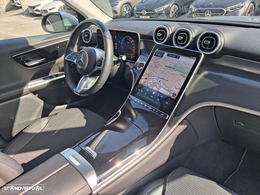 Mercedes-Benz GLC 300 de 4Matic - 13