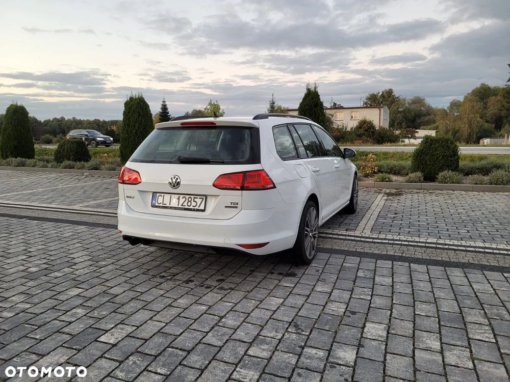 Volkswagen Golf 1.6 TDI 4Motion BlueMotion Technology Comfortline - 2