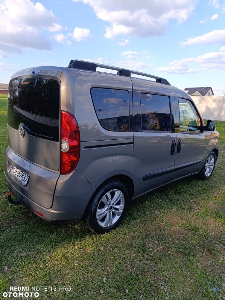 Opel Combo - 8