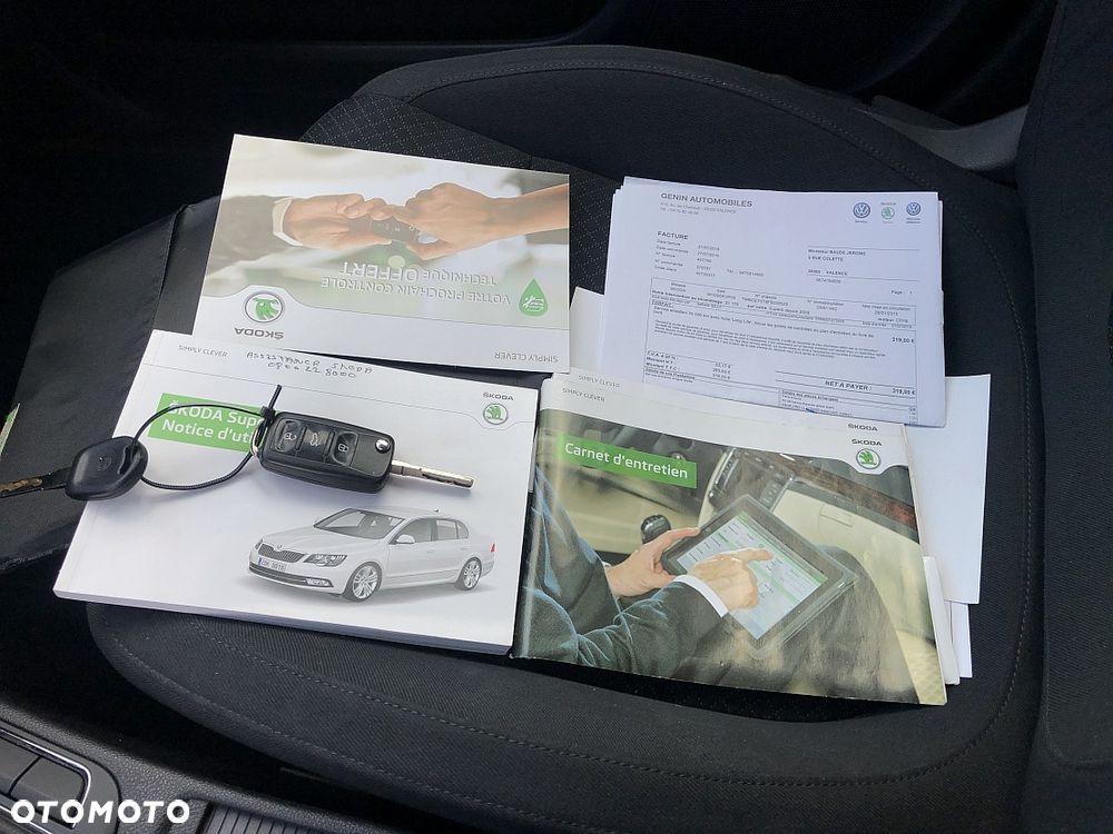 Skoda Superb 2.0 TDI 4x4 Elegance - 38