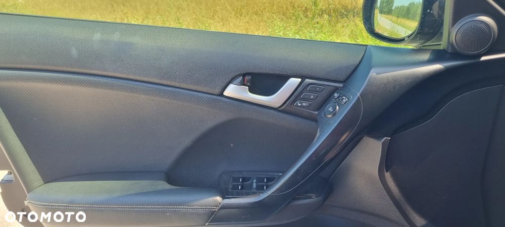 Honda Accord 2.2d Elegance - 7