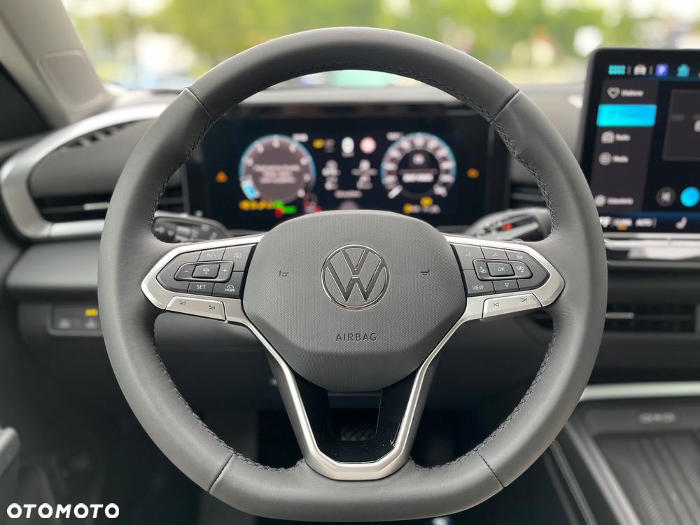 Volkswagen T-Roc 1.5 eTSI OPF DSG Style - 16