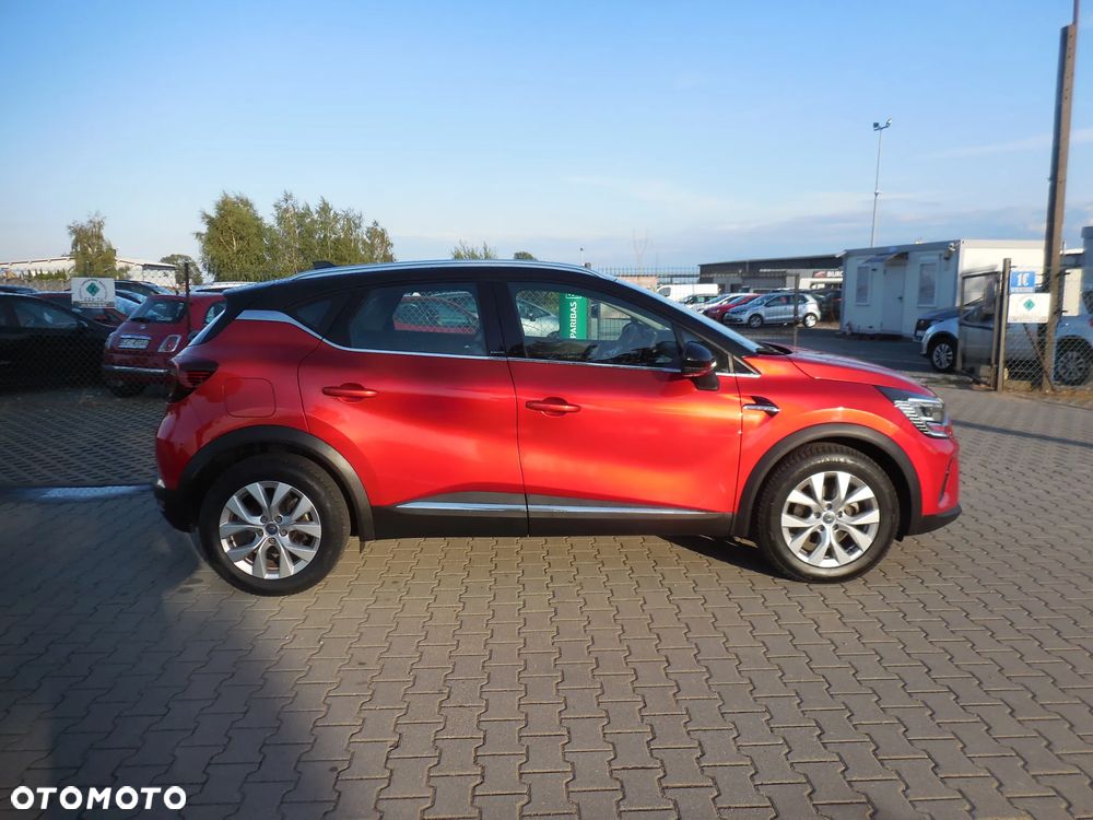 Renault Captur E-TECH 160 INTENS - 8