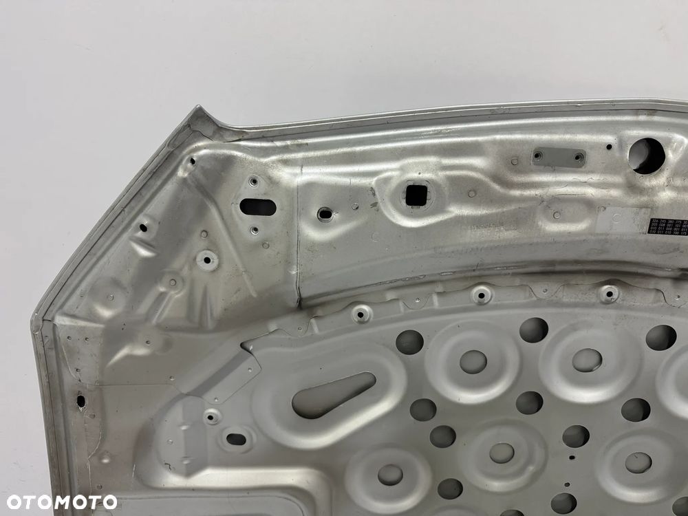 MASKA MERCEDES C KLASA W205 SREBRNA 775 - 9