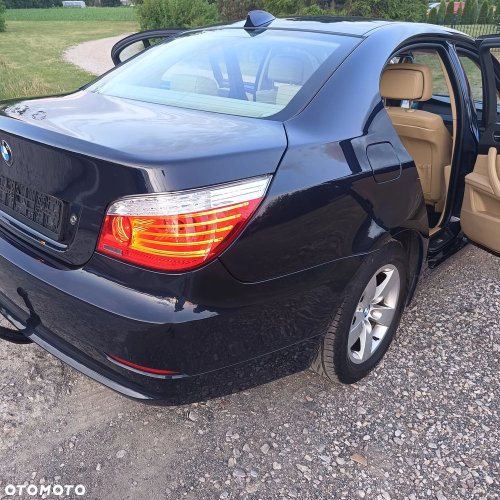 BMW Seria 5 520d Special Edition - 39