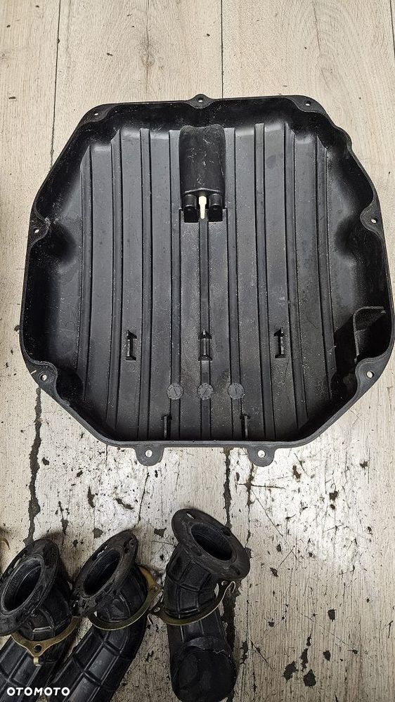 Airbox obudowa filtra Honda ST1300 Pan European - 7