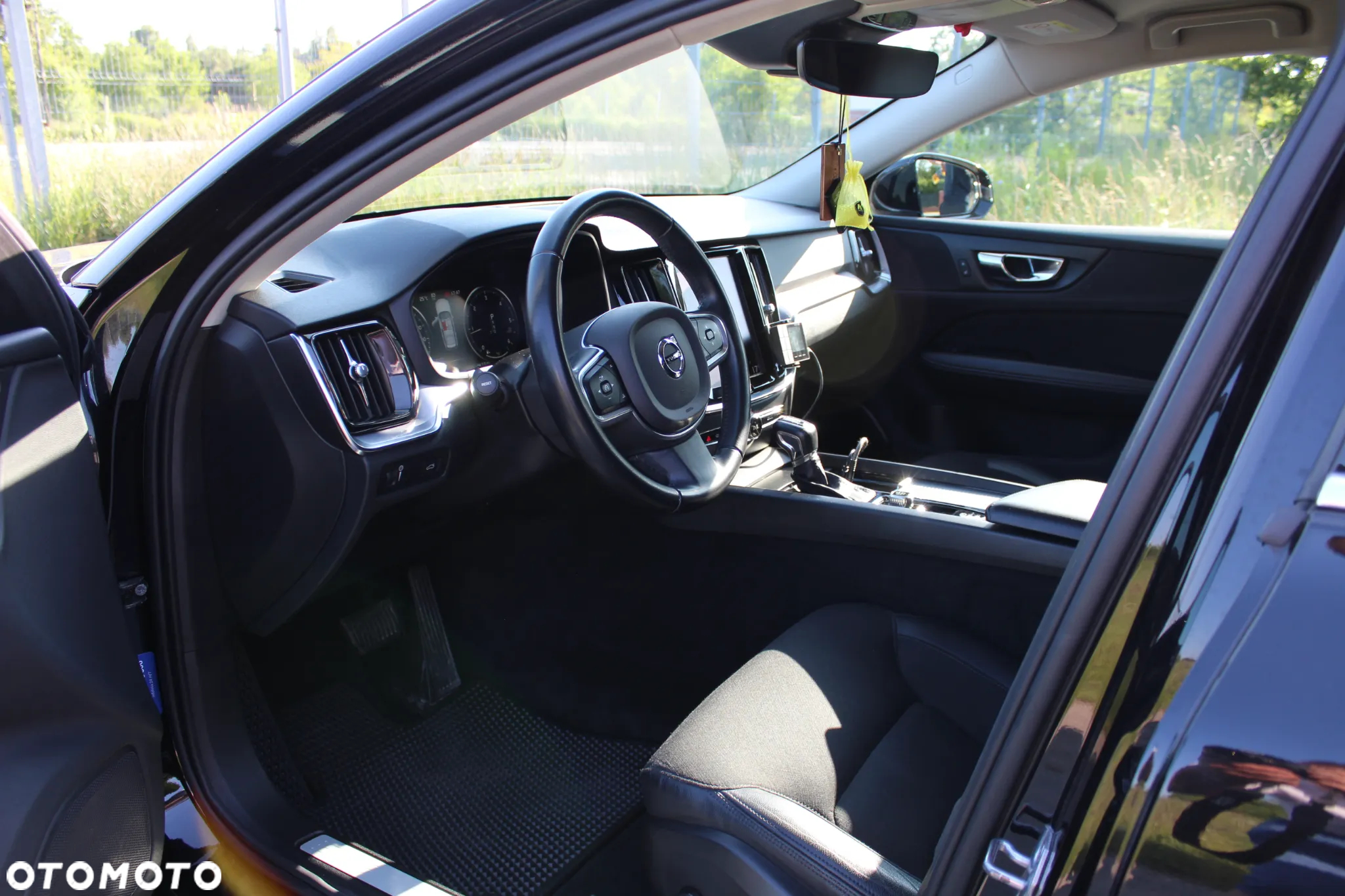 Volvo V60 D3 Momentum - 29