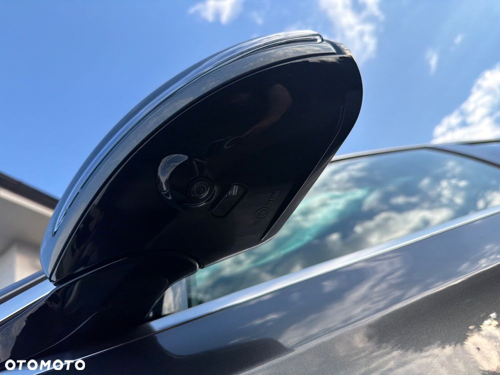 Mercedes-Benz Klasa E 250 9G-TRONIC Avantgarde - 31