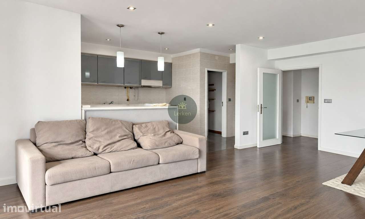 Apartamento T3 Venda em Braga (Maximinos, Sé e Cividade),Braga - Grande imagem: 2/13